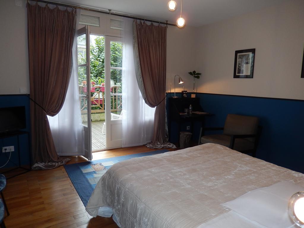 Maison Bossoreil Bed & Breakfast Angers Exterior photo